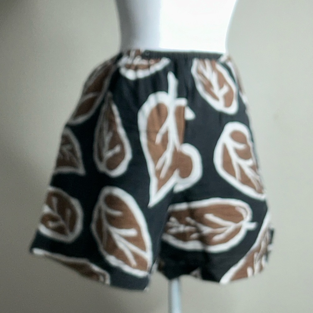 Target Shorts - Picture 2 of 3